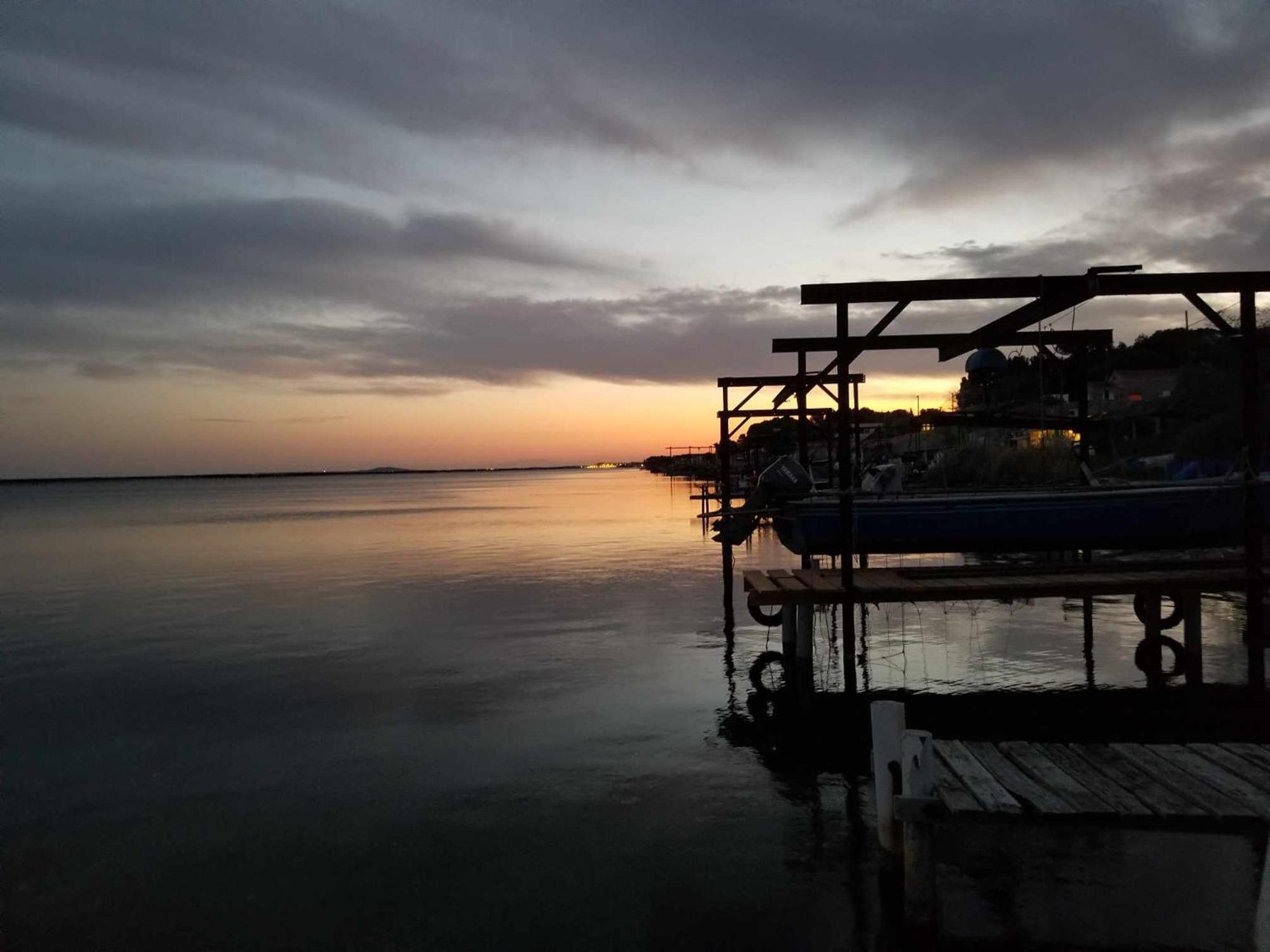 La Baraquette De Thau Villa Meze Luaran gambar